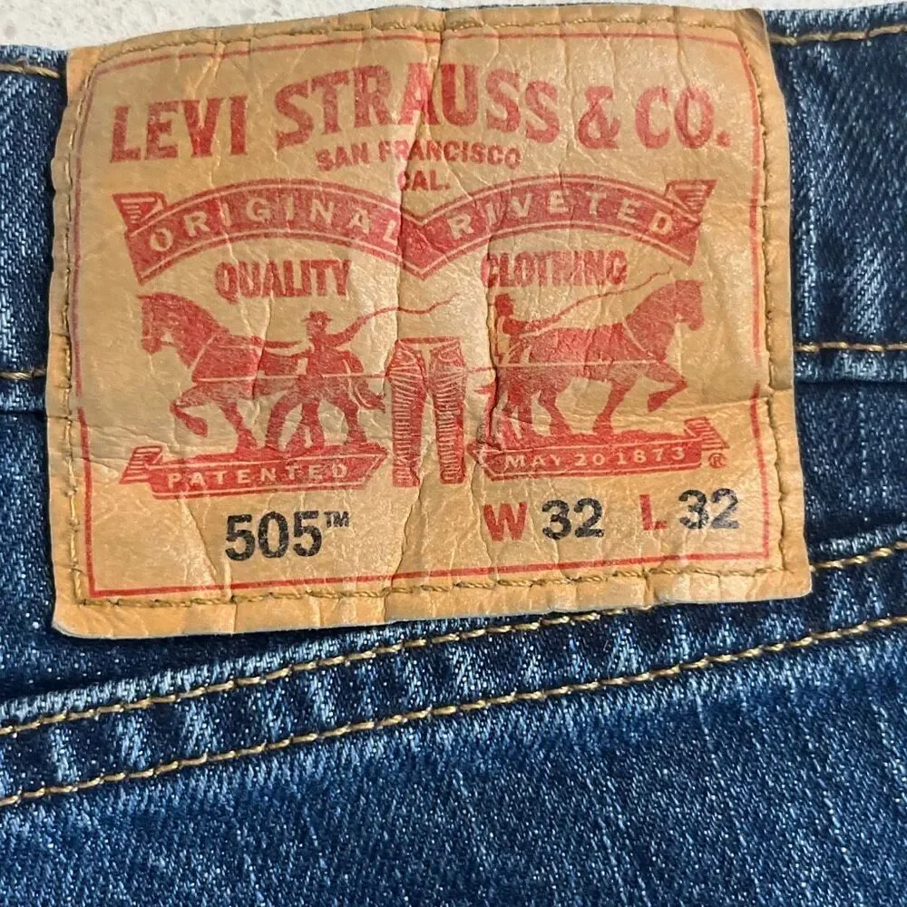 Levi’s 505 Classic Straight Fit Blue Jeans Tagged 32/32